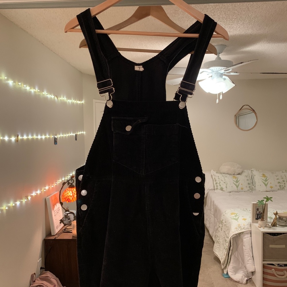 Corduroy black short overalls